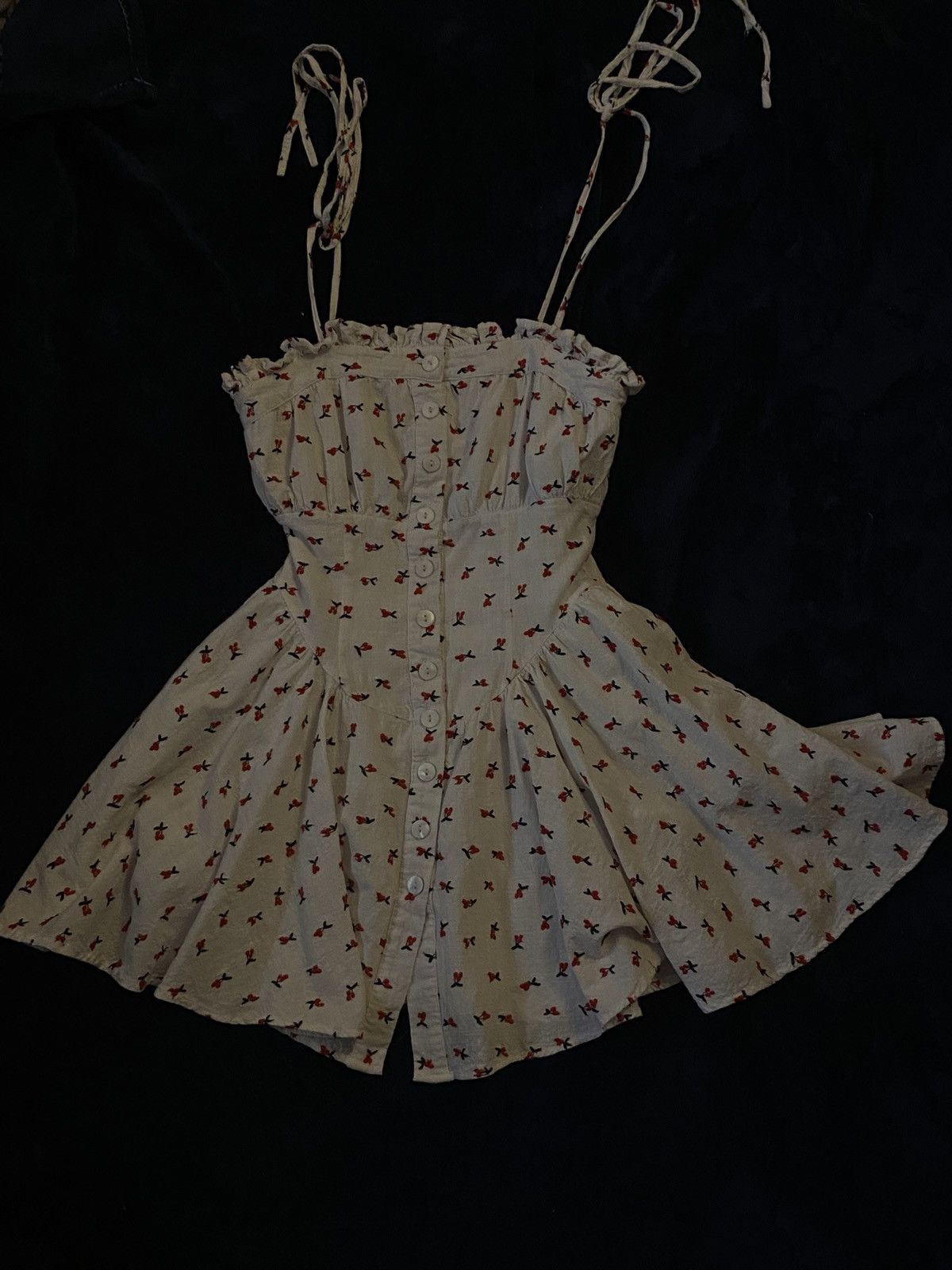 Other Vintage Cherry Embroidered White Dress Size S / US 4 / IT 40 - 2 Thumbnail