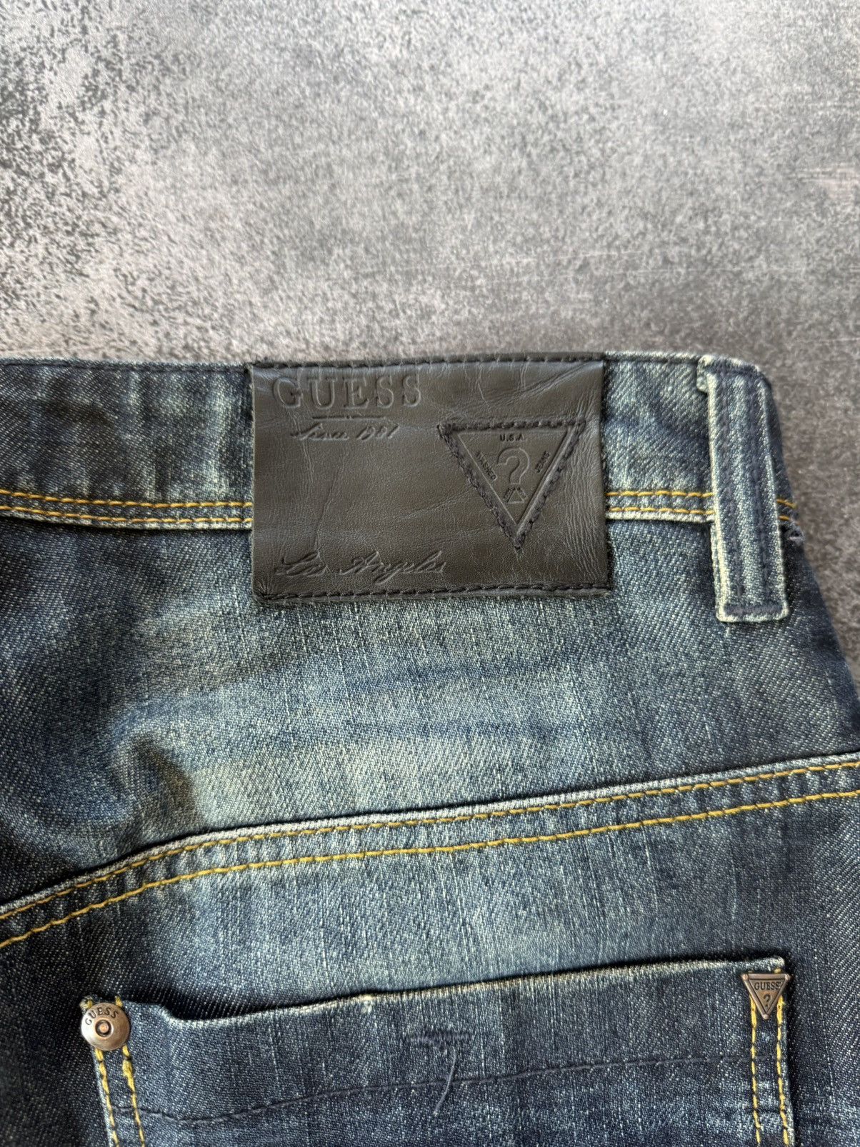 Hysteric Glamour 🔥Guess Distressed Flare Jeans 🔥 Size US 33 - 7 Thumbnail