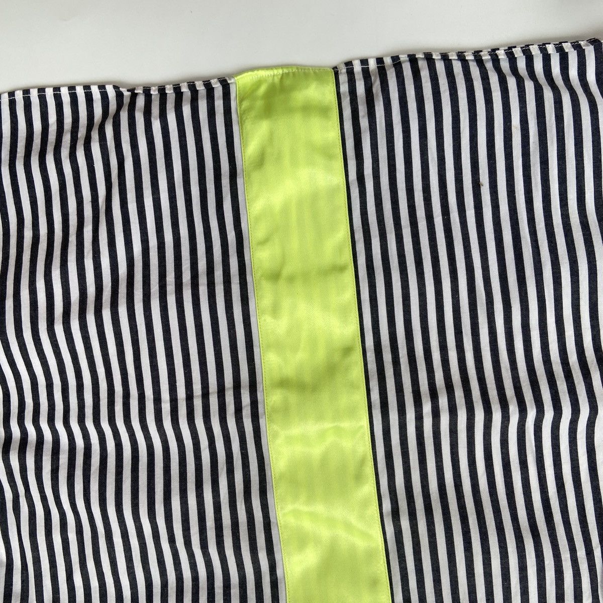 Comme des Garcons Black BLACK COMME des GARCONS Satin Flourescent Stripe Long Sleeve Size US S / EU 44-46 / 1 - 8 Thumbnail