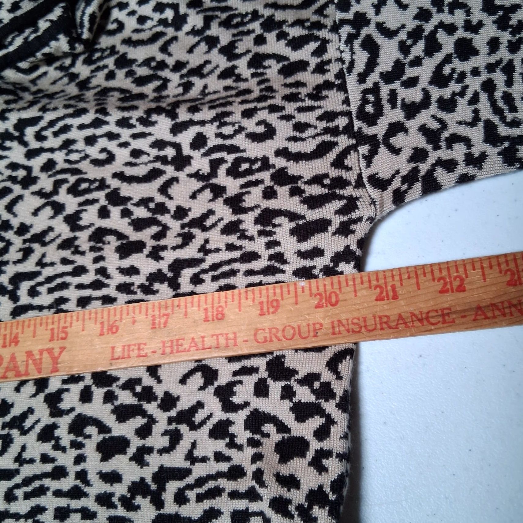 Calvin Klein Calvin Klein Sweater Women Small Cat Animal Cheetah Leopard Funnel Neck Knit Size S / US 4 / IT 40 - 6 Thumbnail