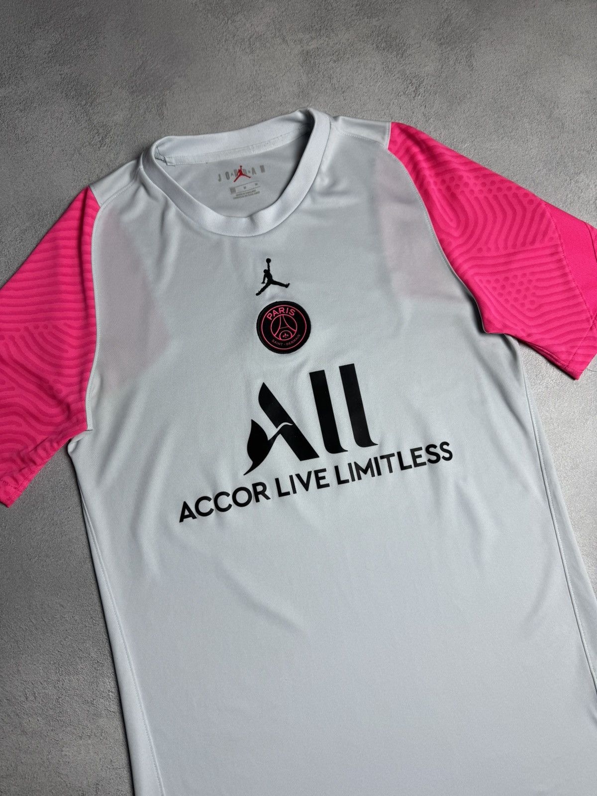 Jordan Brand Paris Saint Germain 2021 2022 Training Shirt Jersey Jordan Size US M / EU 48-50 / 2 - 3 Thumbnail