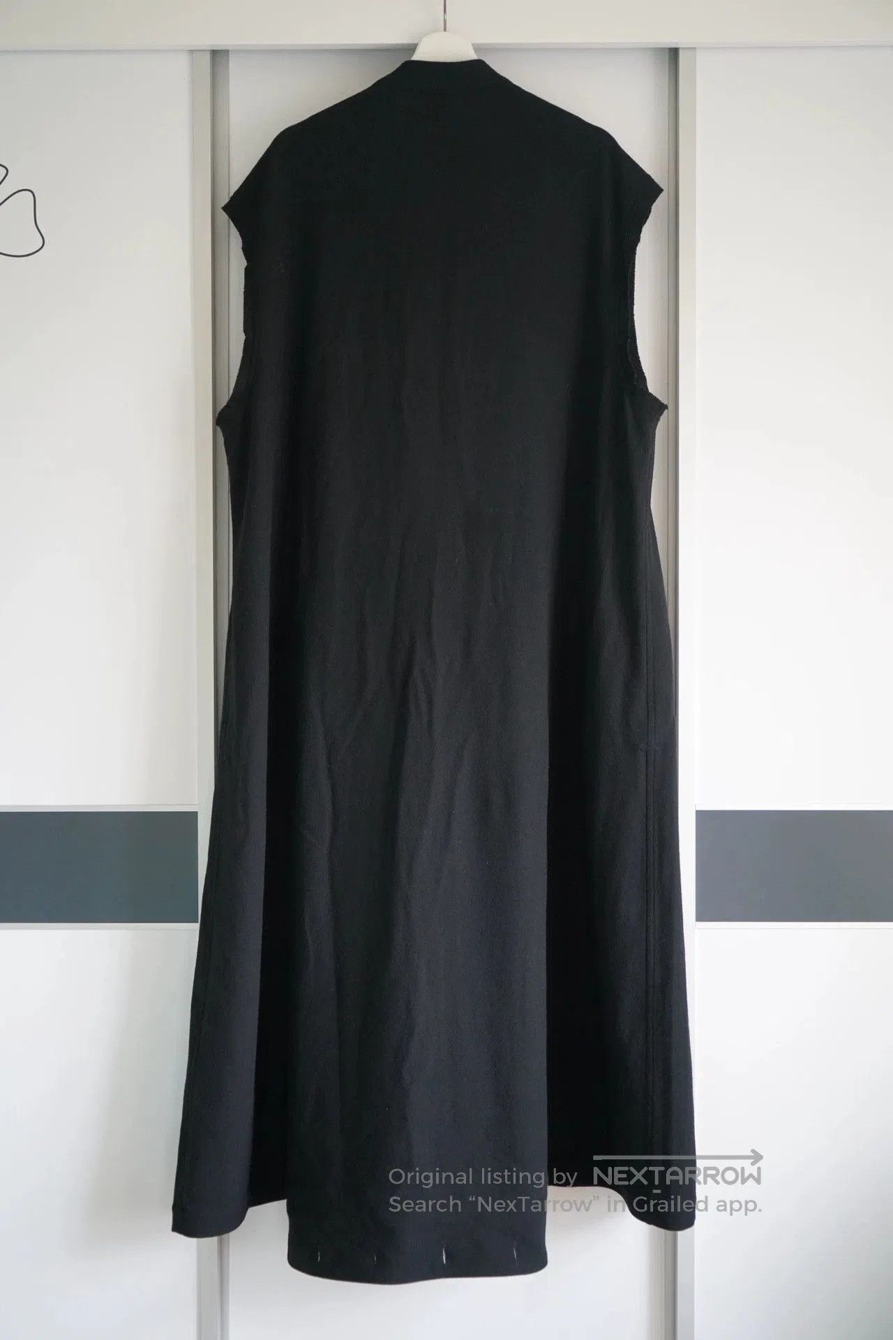 Yohji Yamamoto Yohji Yamamoto Sleeveless Coat from 2018 Collection. Size US S / EU 44-46 / 1 - 3 Thumbnail
