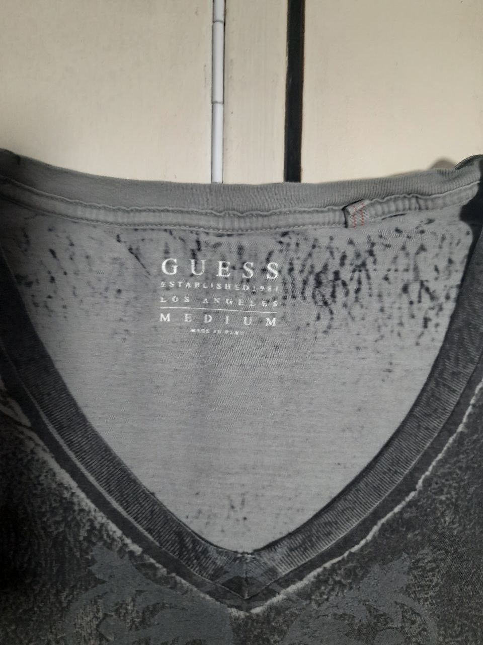 Guess Guess T-Shirt Vintage Y2K Size US M / EU 48-50 / 2 - 6 Thumbnail