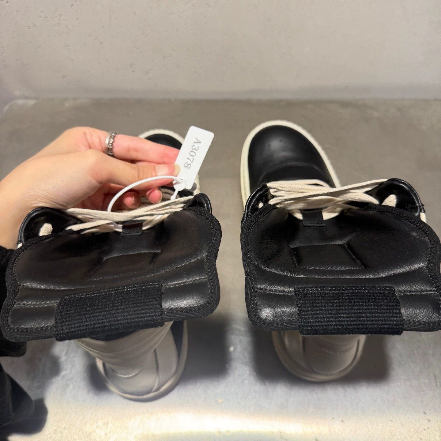 Rick Owens Rickowens RO main line black and white inverted triangle Size US 7 / IT 37 - 7 Thumbnail