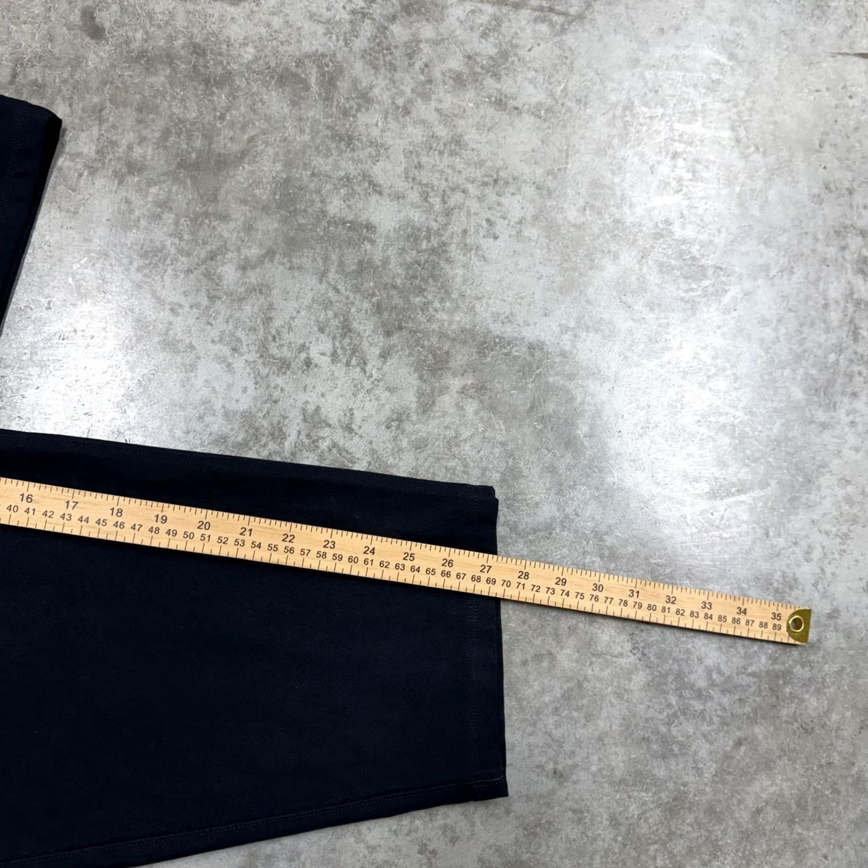 Lululemon Lululemon Joggers Pants Mens Large Black Tapered Leg Woven Canvas Elastic Waist Pockets Size US 33 - 8 Thumbnail