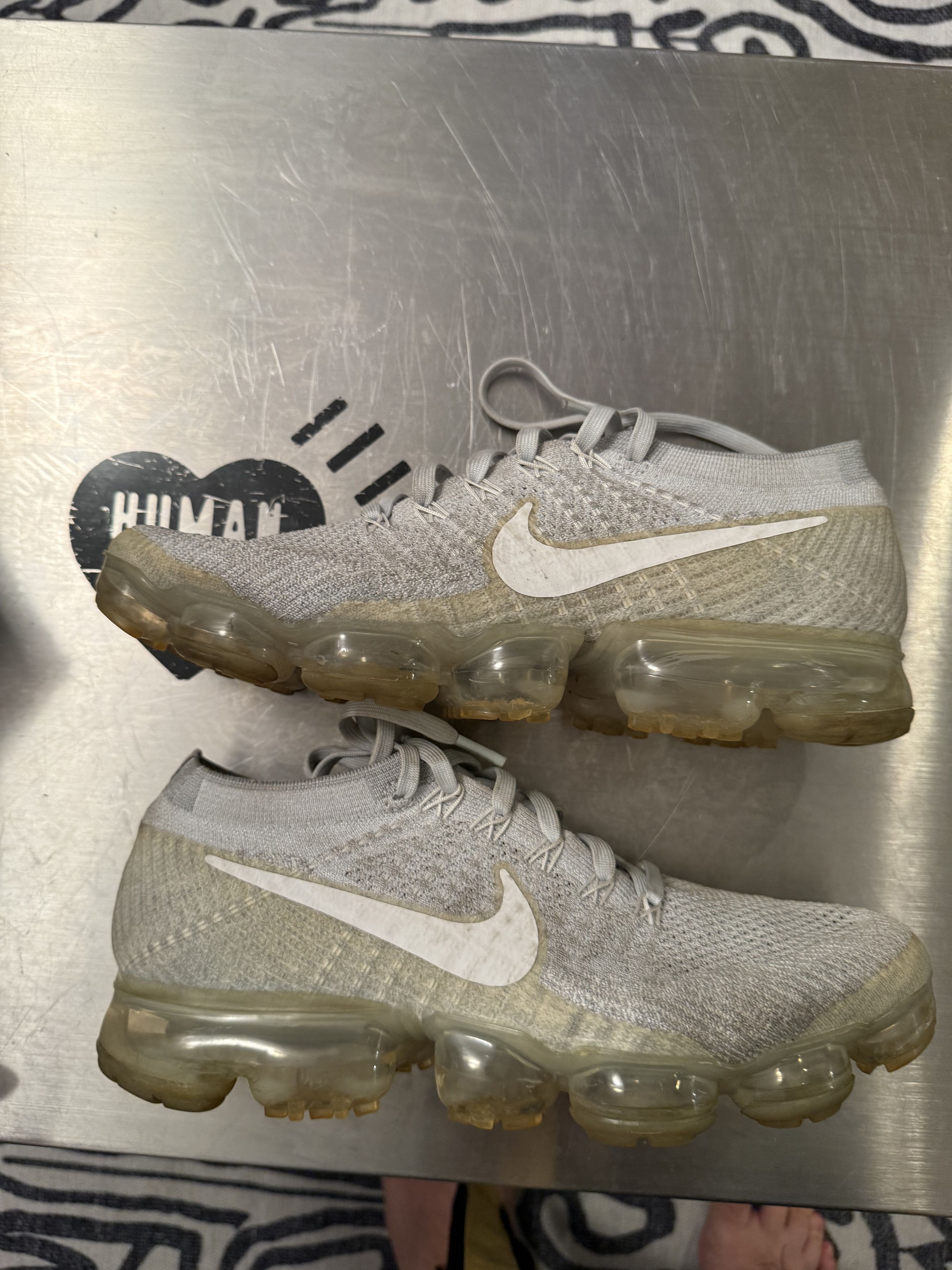 Nike NIKE AIR VAPORMAX FLYKNIT OG Platinum Size US 8 / EU 41 - 2 Thumbnail