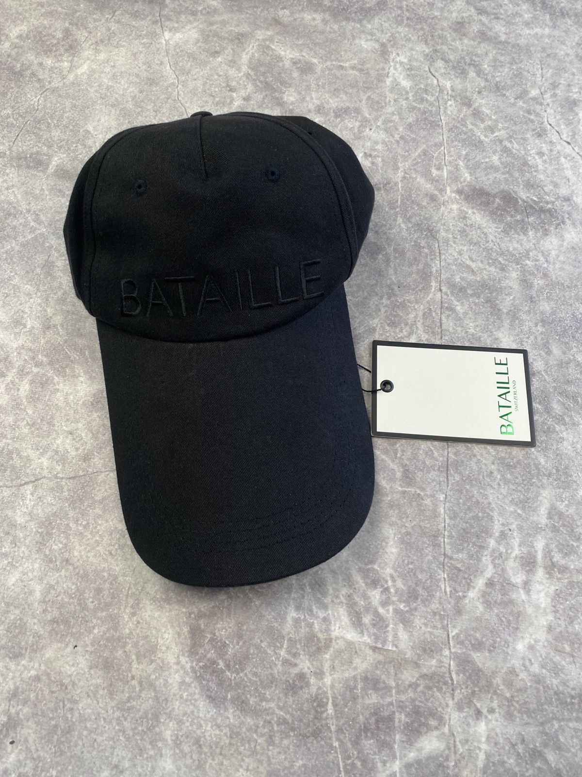 Other Bataille Ugly Long Visor Cap RRP:110€ Size ONE SIZE - 1 Thumbnail