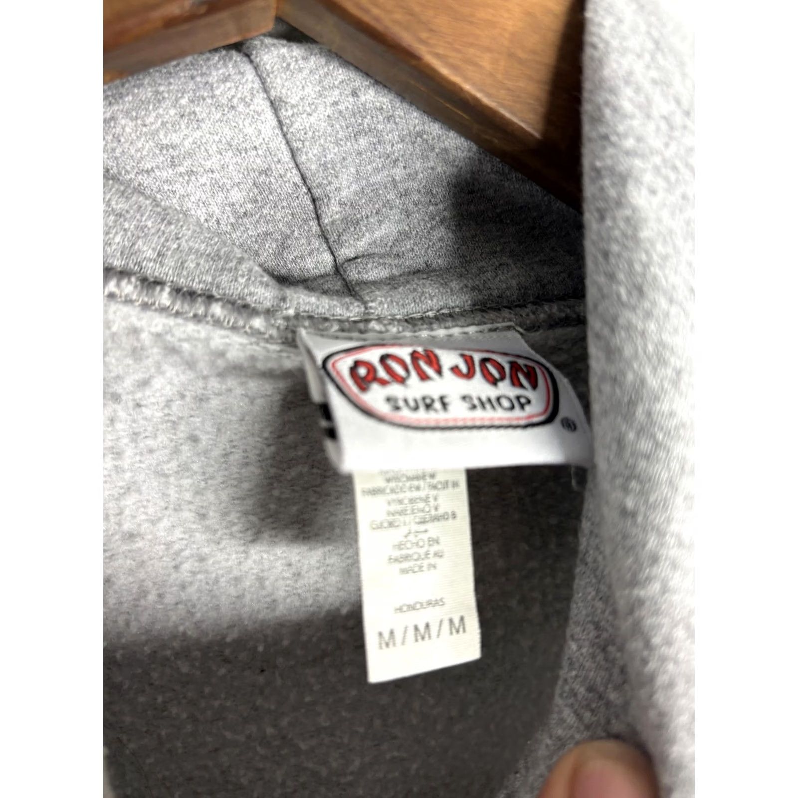 Ron Jon Surf Shop Ron Jon Surf Shop Hoodie Mens M Gray Pullover Surf Graphic Sweatshirt Size US M / EU 48-50 / 2 - 7 Thumbnail