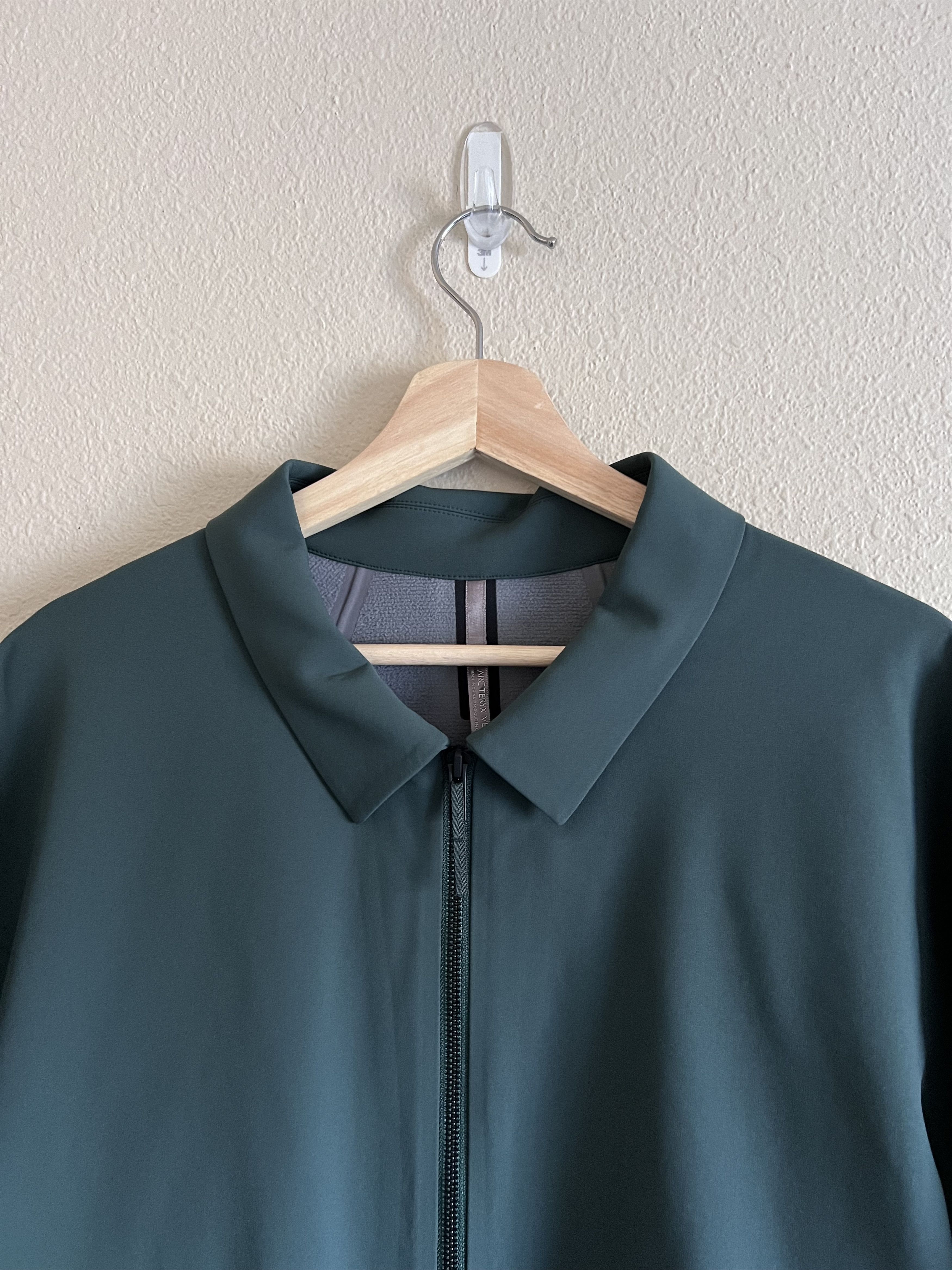 Veilance Arc'Teryx Veilance Spere Jacket in Deep Juniper Size US XL / EU 56 / 4 - 2 Thumbnail