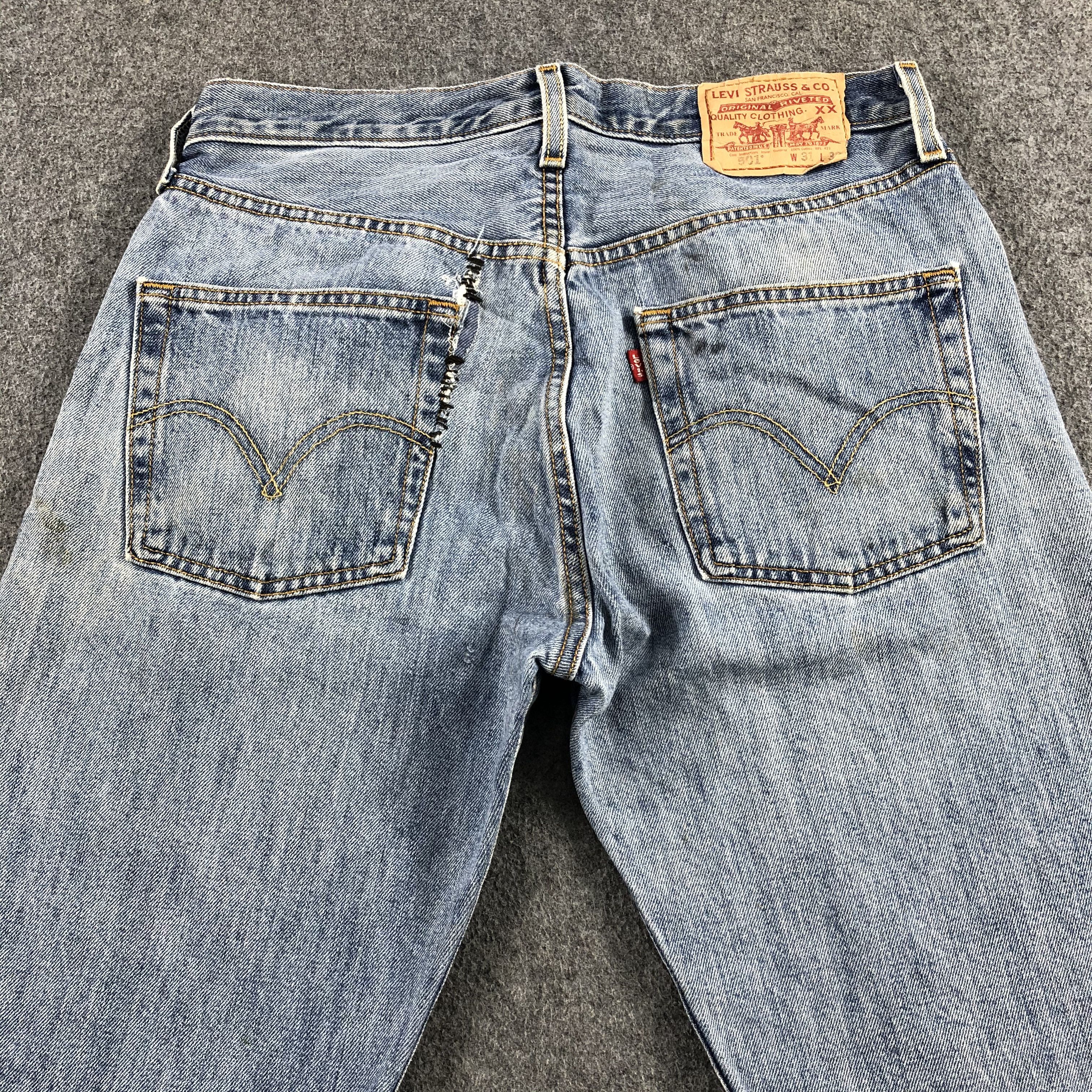 Levi's Vintage Blue Wash Levis 501 Jeans-J2029 Size US 32 / EU 48 - 4 Thumbnail