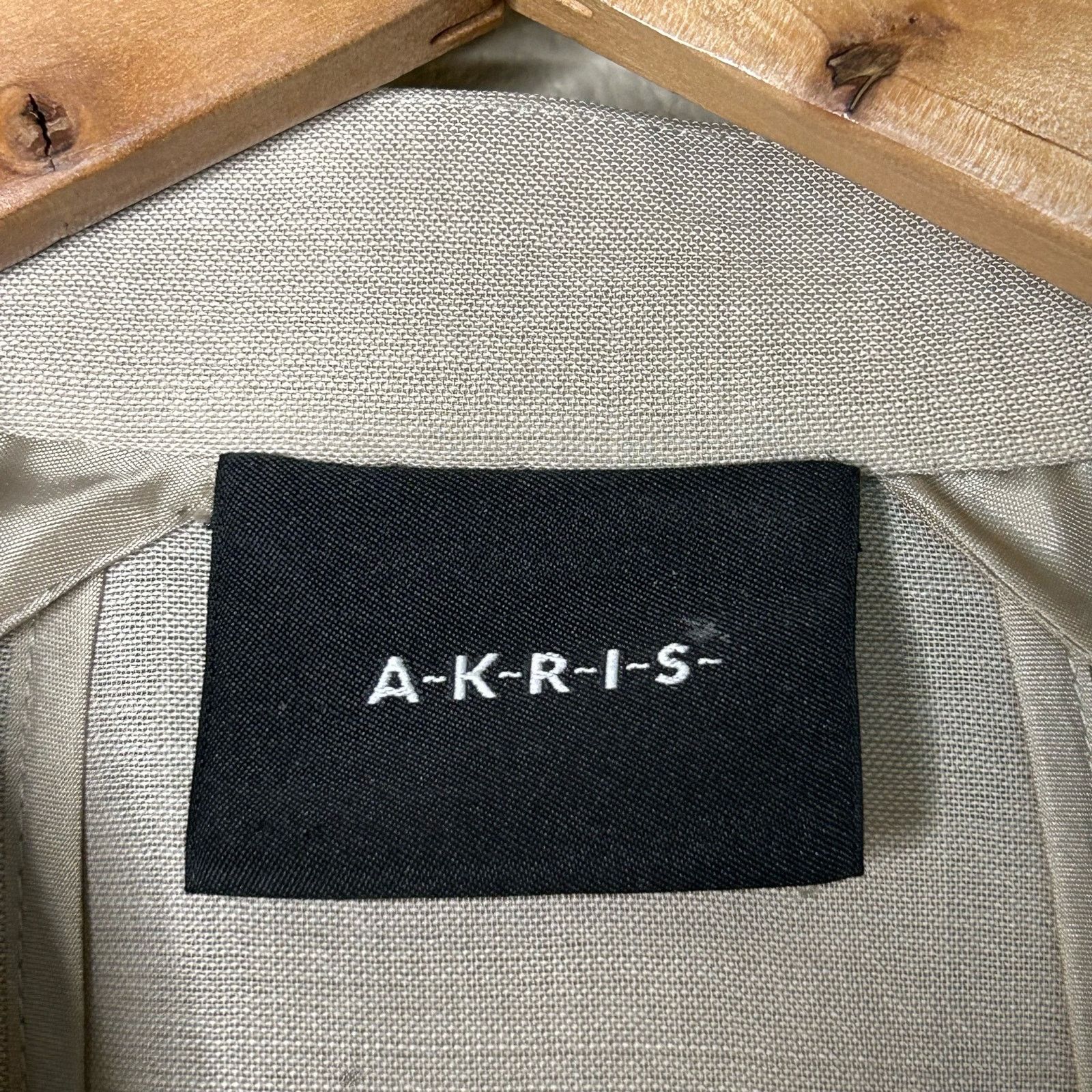 Akris Blazer 100% Wool 100% Viscose Lining Cream Size 14