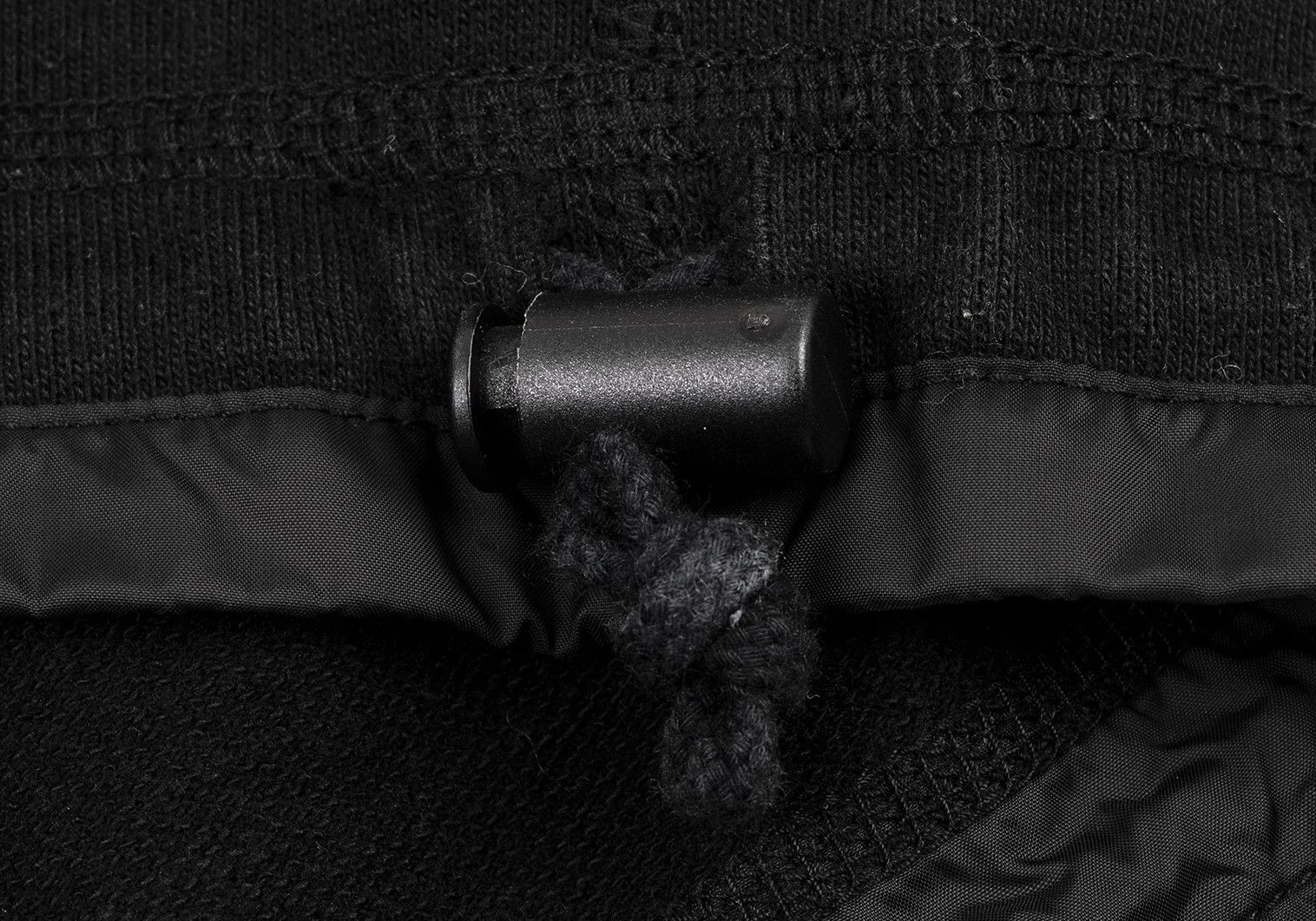 Issey Miyake Half-Zip Sweat in Black, Size S Size US S / EU 44-46 / 1 - 9 Thumbnail