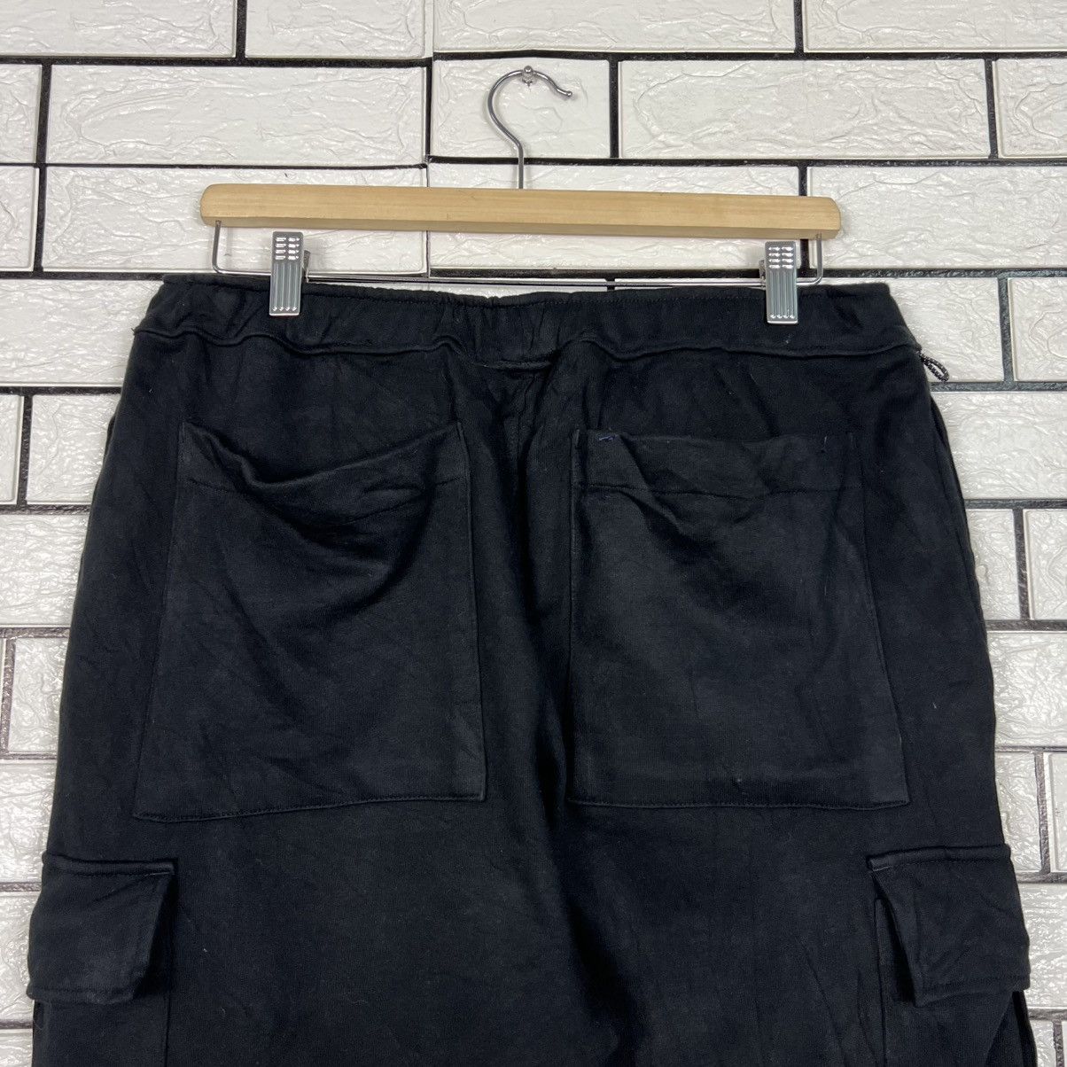 DC DC SHOE Black Cargo Sweatpants #4264-C194 Size US 30 / EU 46 - 12 Thumbnail