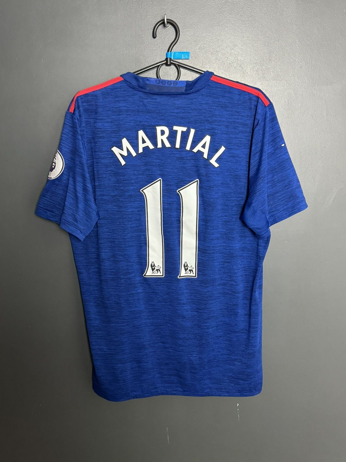 Adidas Manchester United 16/17 Away Martial Football Jersey Size US M / EU 48-50 / 2 - 1 Thumbnail