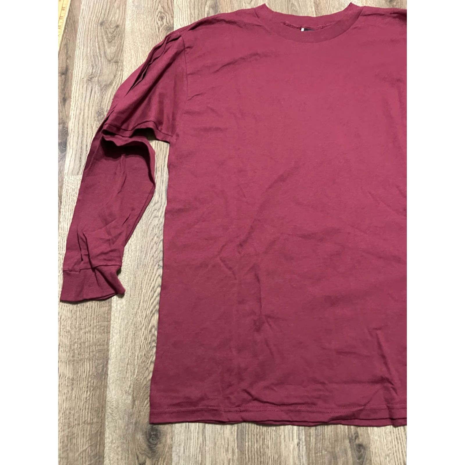 Nike Nike Shirt, Men’s Size Large, Red, Long Sleeve, Crew Neck, T-Shirt, Regular, Solid, Nike Mens L Red Long Sleeve Crew Neck Shirt Size US L / EU 52-54 / 3 - 3 Thumbnail