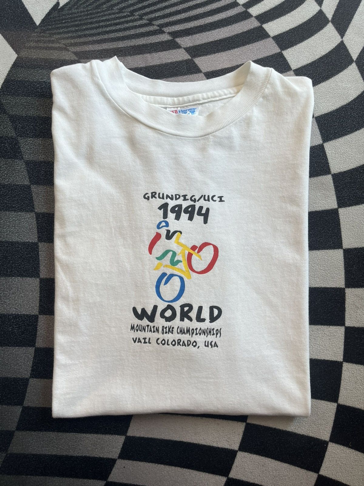 Vintage Vintage Grundig/uci 1994’s World Mountain Bike Tshirt Size US XL / EU 56 / 4 - 1 Thumbnail