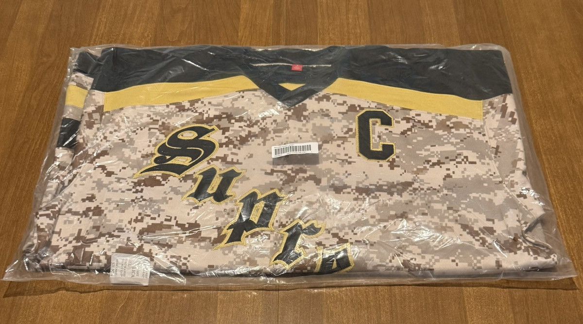 Supreme Supreme Fire And Ice Hockey Jersey Digi Camo Size US L / EU 52-54 / 3 - 1 Thumbnail