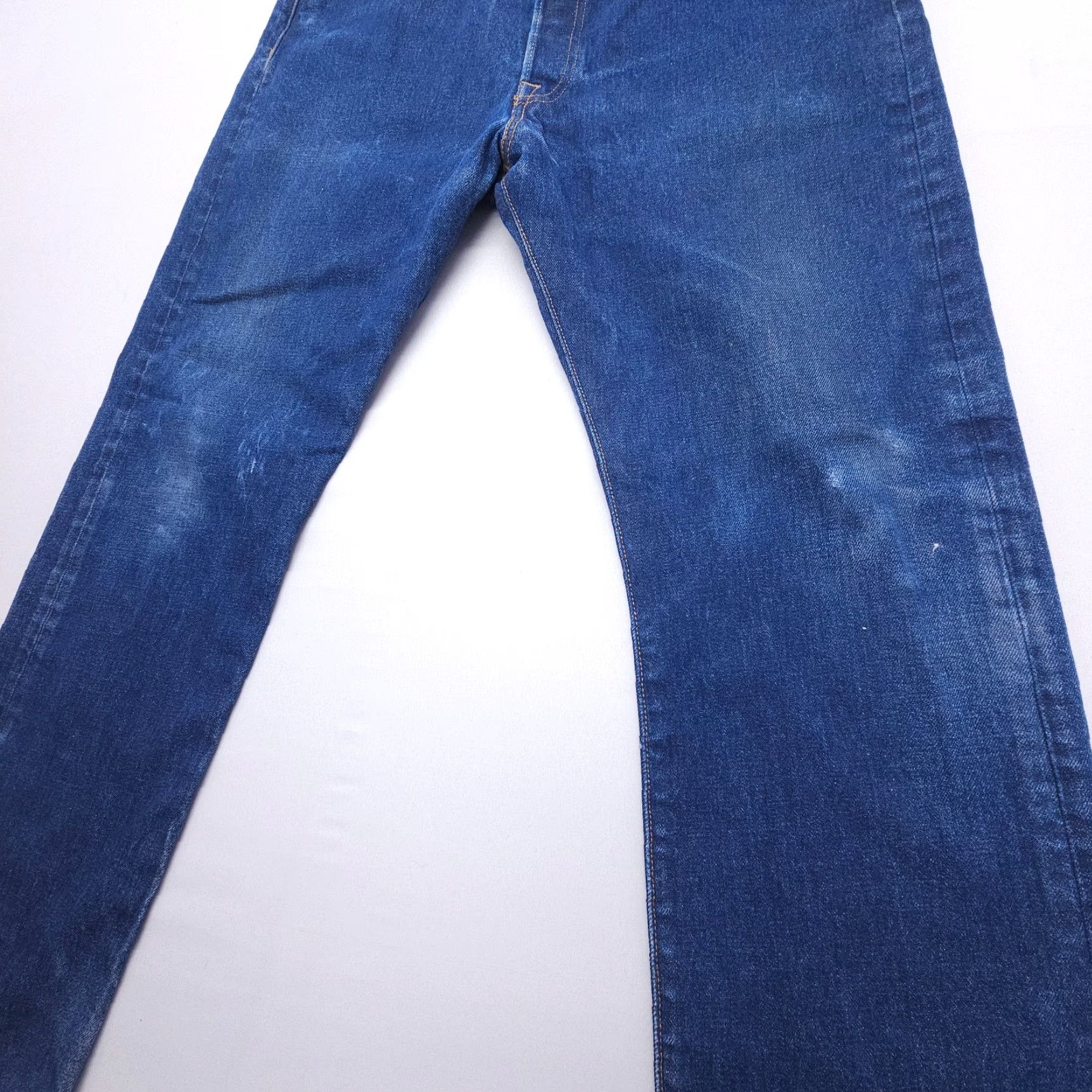 Levi's VINTAGE Levi's 501 Jeans Men 38 x 30 Dark Wash Denim Button Fly Regular Fit Blue 501 Series Classic American Mens Size US 38 / EU 54 - 5 Thumbnail