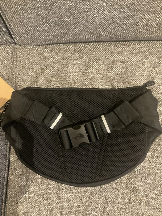 Supreme Supreme the north face split waist bag | Grailed