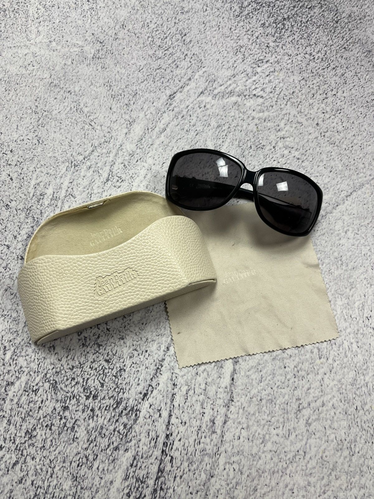 Jean Paul Gaultier Vintage x Jean Paul Gaultier Sunglasses Wrap Shield + Case Size ONE SIZE - 2 Thumbnail