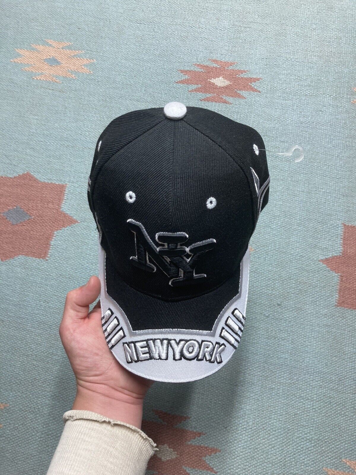 Vintage VTG y2k Strapback hat New York NY black goth hip hop NWOT Size ONE SIZE - 3 Thumbnail