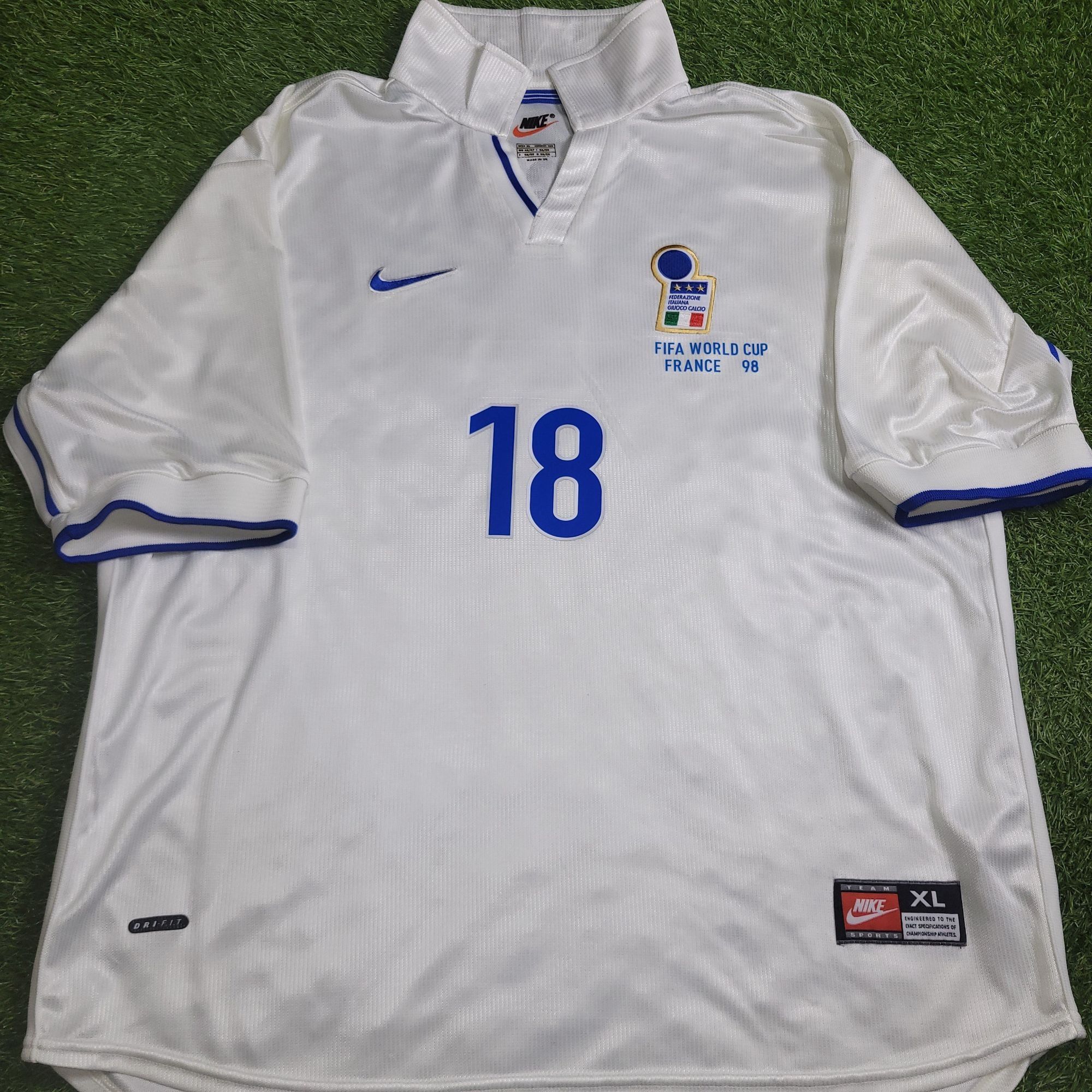 France 98 Nike Italy Football Shirt Baggio Italy Nike 1998 WORLD