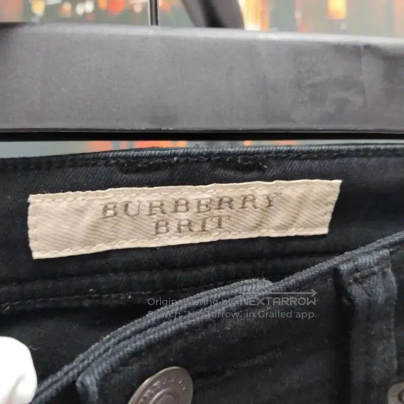 Burberry Burberry Black Cotton Women's Denim Pants. Size 22" - 3 Thumbnail