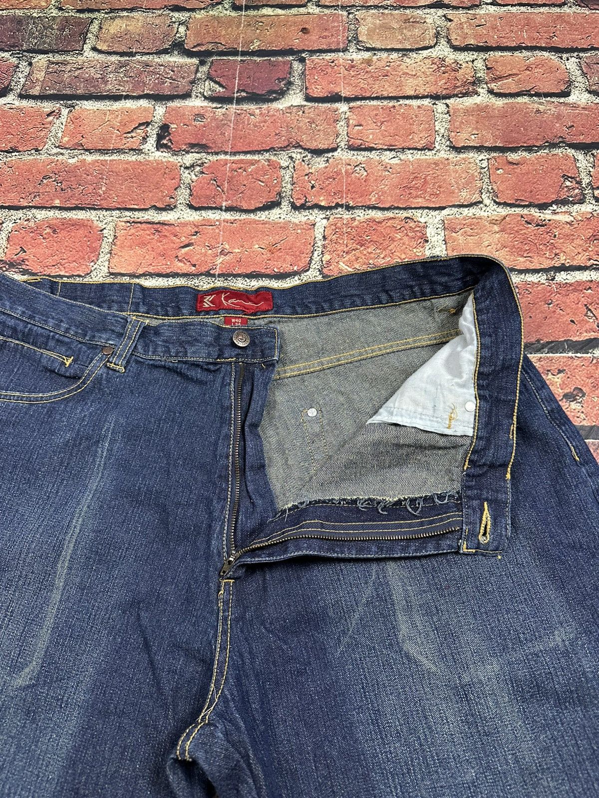 Karl Kani Vintage Karl Kani Jeans Wide Leg Y2K Baggy Embroidered Skate Size US 40 / EU 56 - 6 Thumbnail