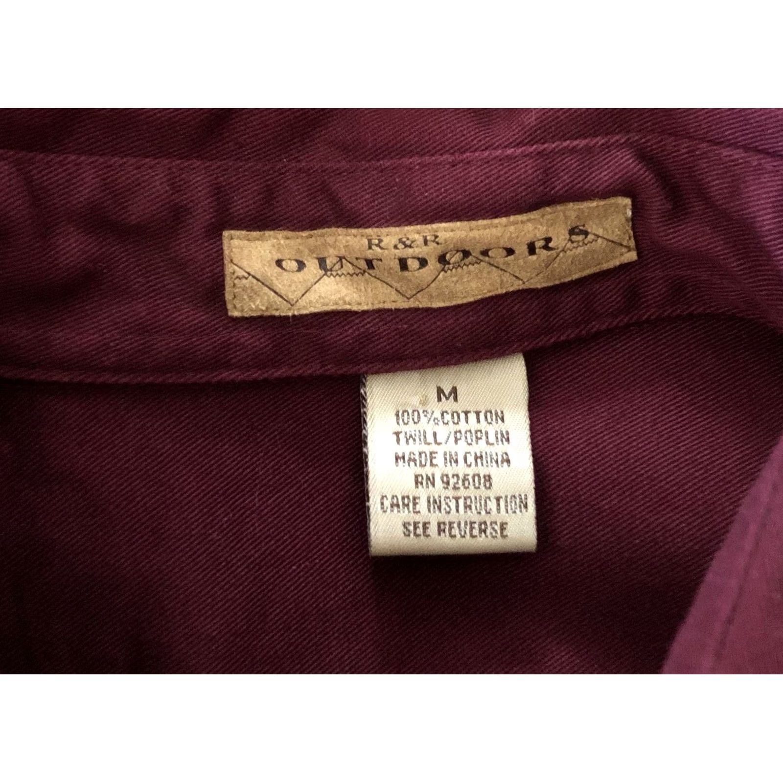 Vintage R&R Outdoors Shirt M Burgundy Button Up Long Sleeve Pocket Collar Twill Poplin Size US M / EU 48-50 / 2 - 4 Thumbnail
