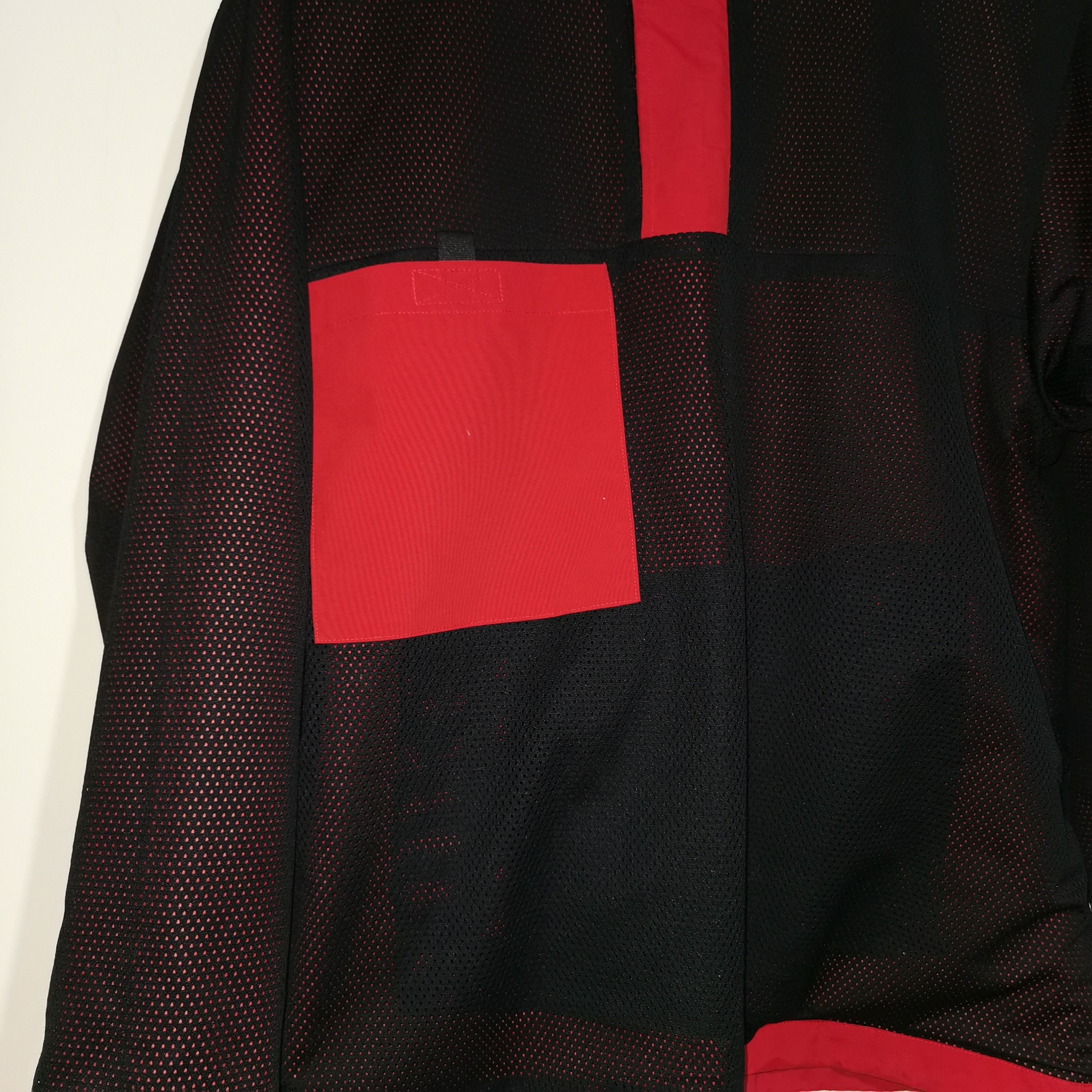 Carhartt Vintage Carhartt wip kangourous size : L Size US L / EU 52-54 / 3 - 21 Thumbnail