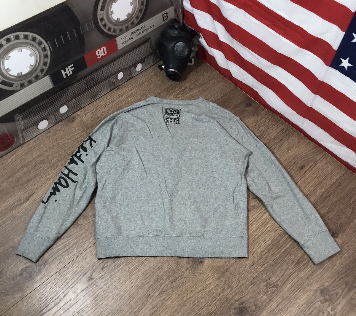 Uniqlo UT Graphic Keith Haring sweatshirt