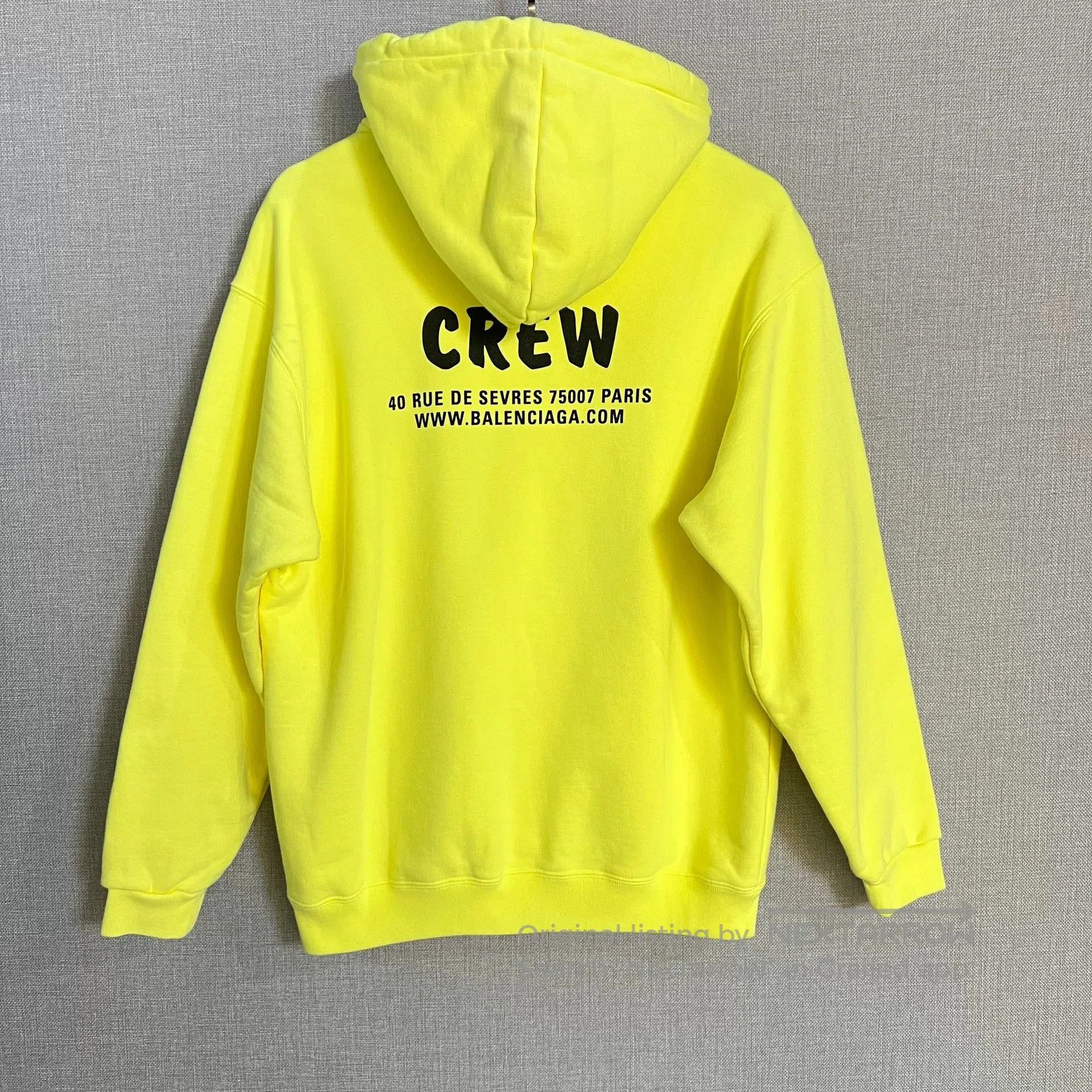 Balenciaga Balenciaga Fluorescent Yellow Crewneck. Size XS / US 0-2 / IT 36-38 - 2 Thumbnail