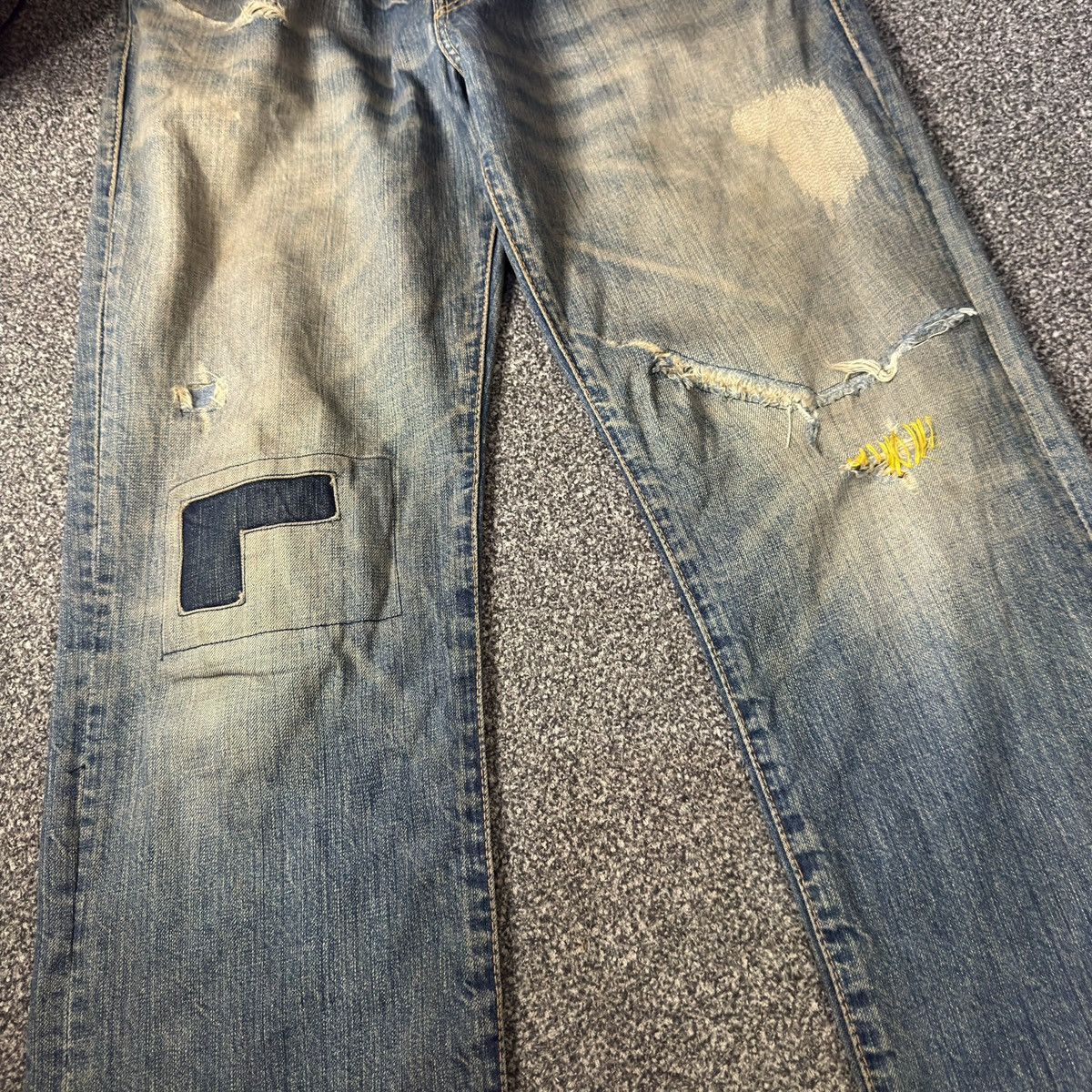 Levi's Vintage 2005 Levis S502 Destroyed Grunge Jeans W34 Size US 34 / EU 50 - 4 Thumbnail