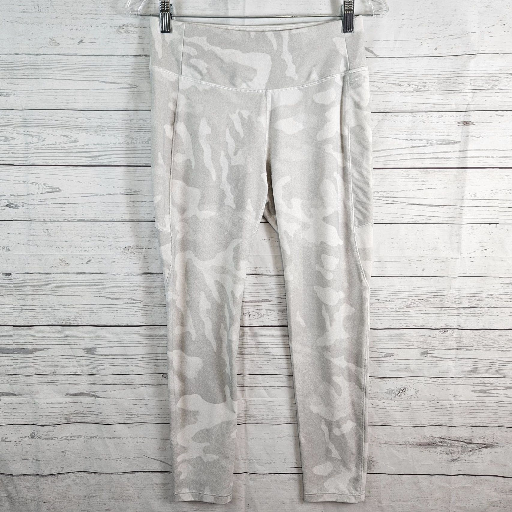 Vintage Calia Womens Cropped Leggings Sz M Gray Camo Pockets Mid Rise Activewear - Leggings Womens M Gray Camouflage Cropped with Pockets Size 32" / US 10 / IT 46 - 2 Thumbnail