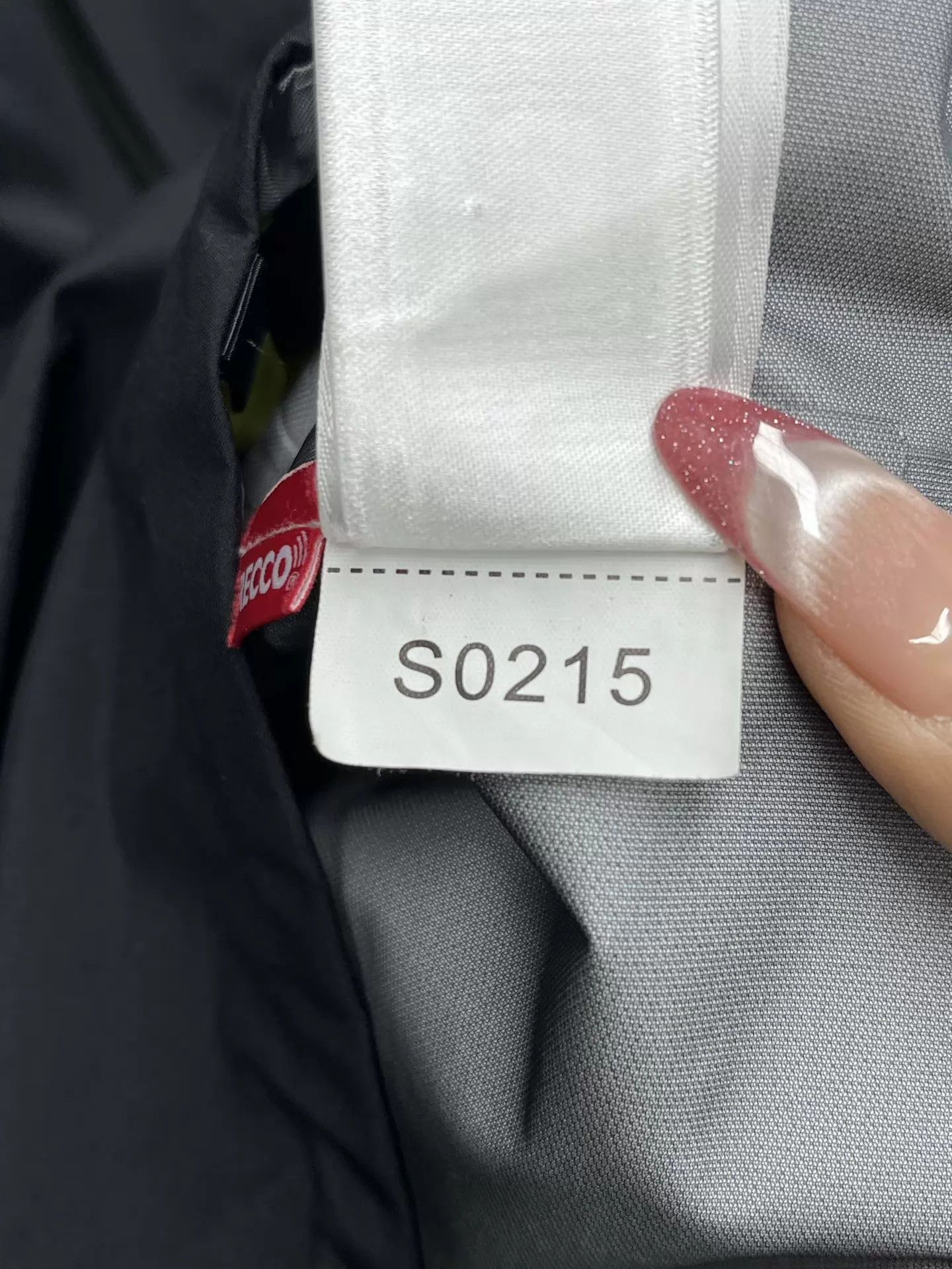 Other KAILAS MONT X-LT GTX Ultralight Hard Shell Jacket L Size US L / EU 52-54 / 3 - 9 Thumbnail