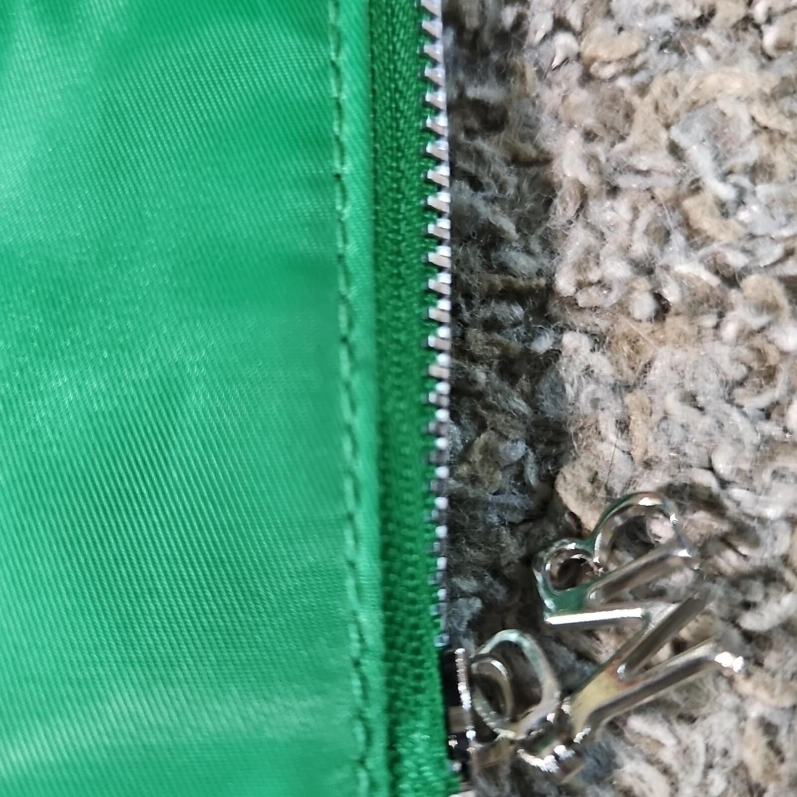 Other Mario Badescu Zippered Cosmetic Bag Size ONE SIZE - 3 Thumbnail