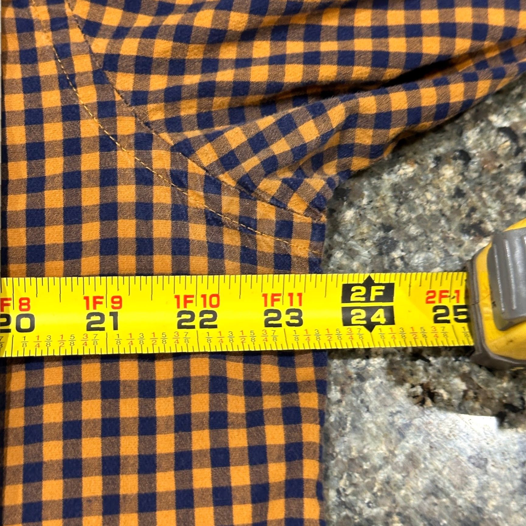 Old Navy Old Navy Button-Up Shirt Men XL Orange Blue Checkered Cotton Preppy Casual Business Chest 47 in Regular Fit Long Sleeve Collared Size US XL / EU 56 / 4 - 8 Thumbnail