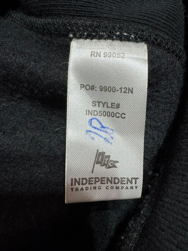 Market ChinaTown Market The Smiley Company Independent Let The XXL Size US XXL / EU 58 / 5 - 6 Thumbnail