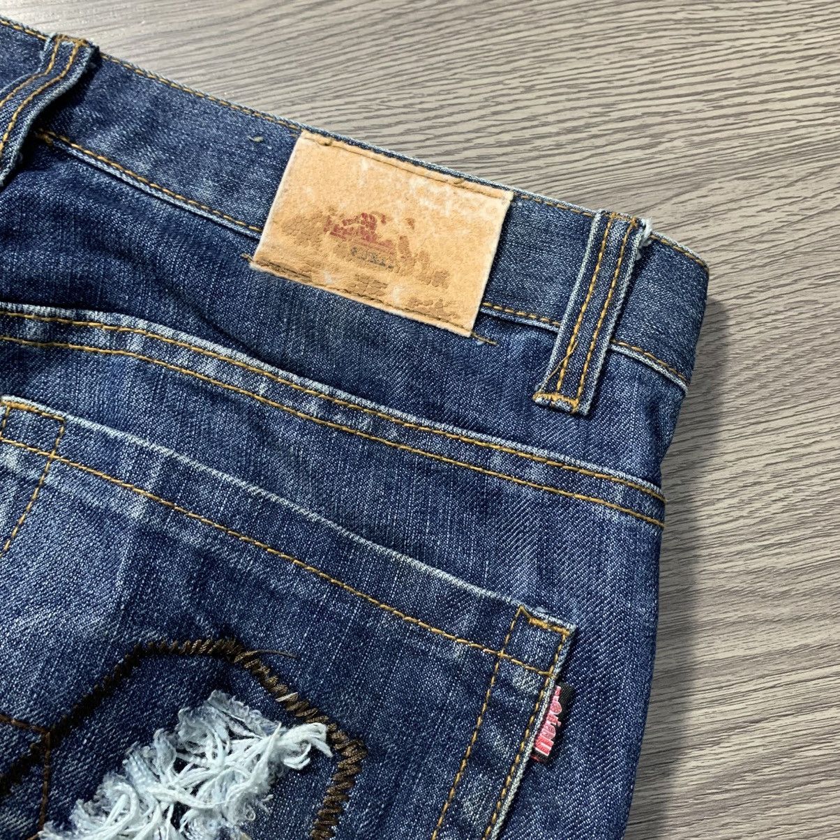 Other EDYNBURGH FADING DISTRESSED JEANS Size US 32 / EU 48 - 11 Thumbnail