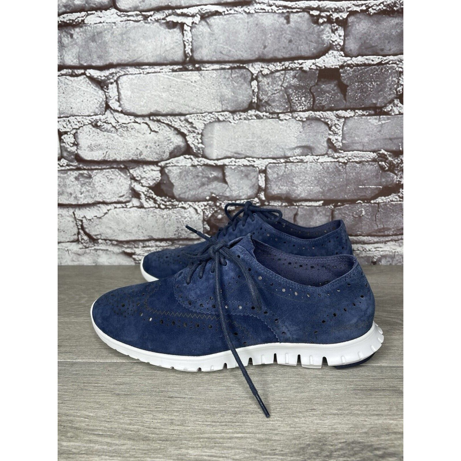 Cole Haan Cole Haan Zerogrand Blue Suede Wingtip Oxfords Women Sz 5.5B Size US 5.5 / IT 35.5 - 18 Thumbnail