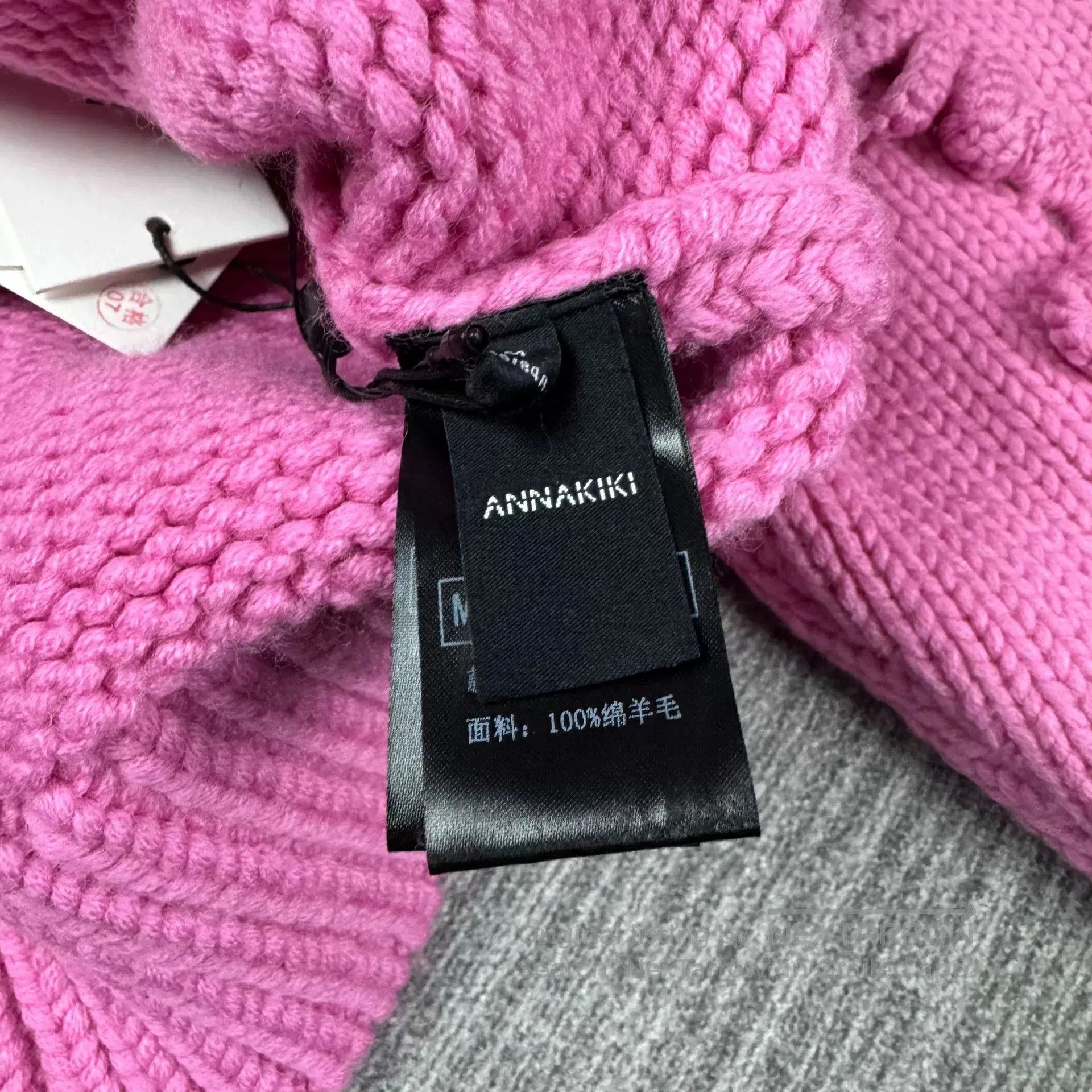 Vintage Pink Embellished Wool Long Sleeve Sweater. Size M / US 6-8 / IT 42-44 - 6 Thumbnail