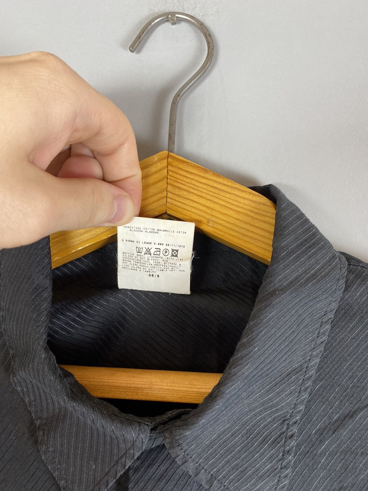 Versace Jeans Couture Vintage Versace shirt Size US XL / EU 56 / 4 - 6 Thumbnail