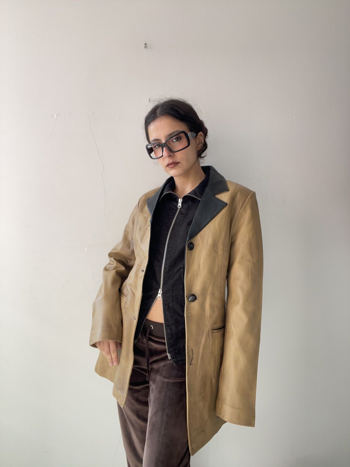 Vintage Vintage leather jacket Size M / US 6-8 / IT 42-44 - 2 Thumbnail