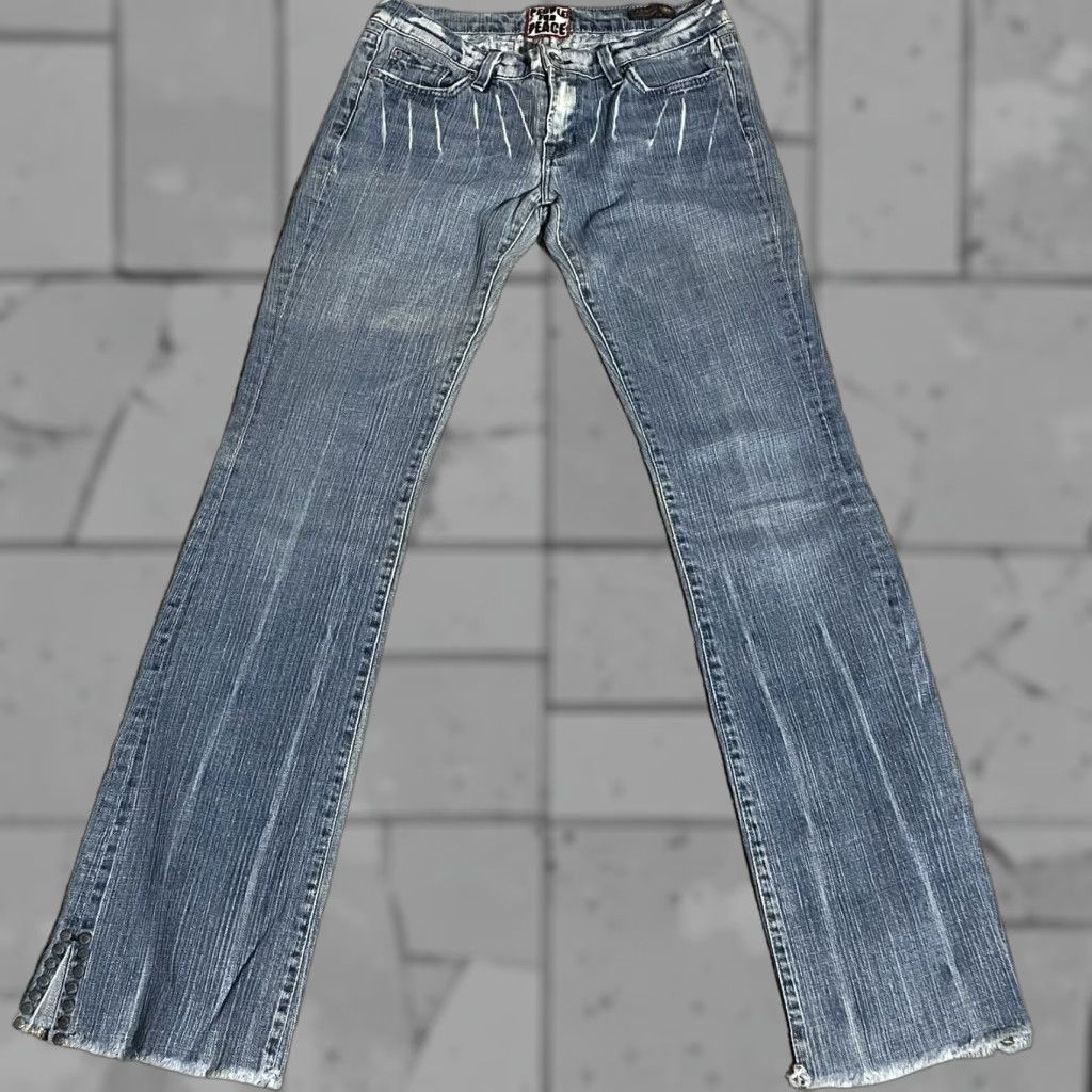 Vintage VINTAGE People4Peace Jeans Womens 28 Regular Cotton Blend Blue USA Straight 28x32 Womens Size 28" / US 6 / IT 42 - 1 Thumbnail