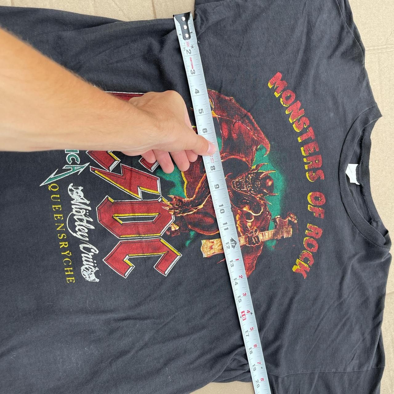 Vintage Vintage 90s AC/DC Monsters of Rock Concert tour Boxy Fit Rar Size US L / EU 52-54 / 3 - 4 Thumbnail