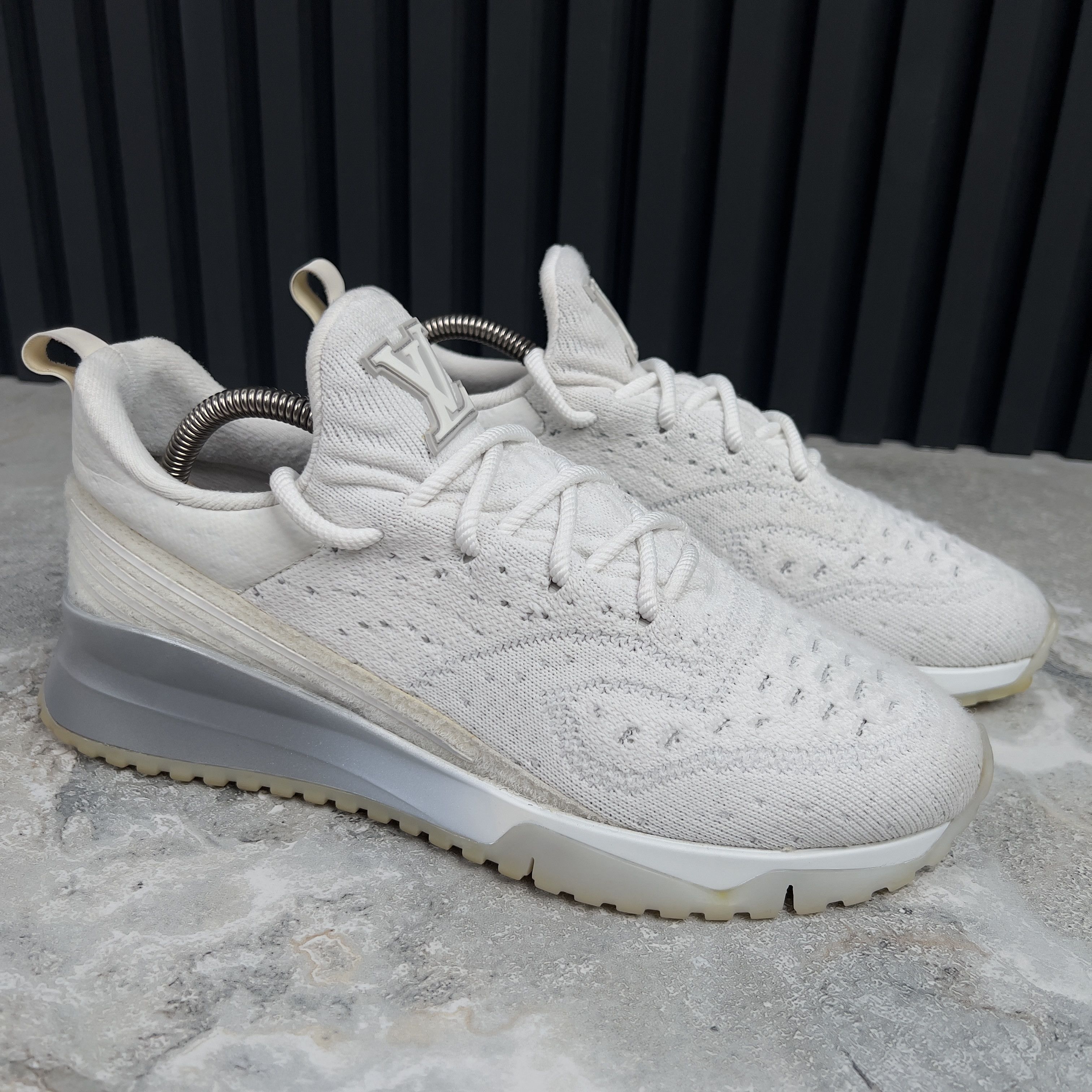 Louis Vuitton Louis Vuitton V.N.R. Logo Sneakers Knit Fabric Size US 8 / EU 41 - 6 Thumbnail