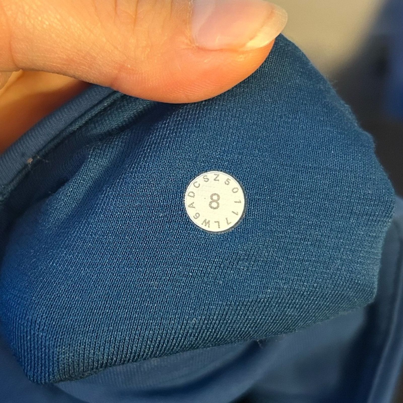 Lululemon Lululemon Blue Body Con Crop Leggings Size 30" / US 8 / IT 44 - 5 Thumbnail
