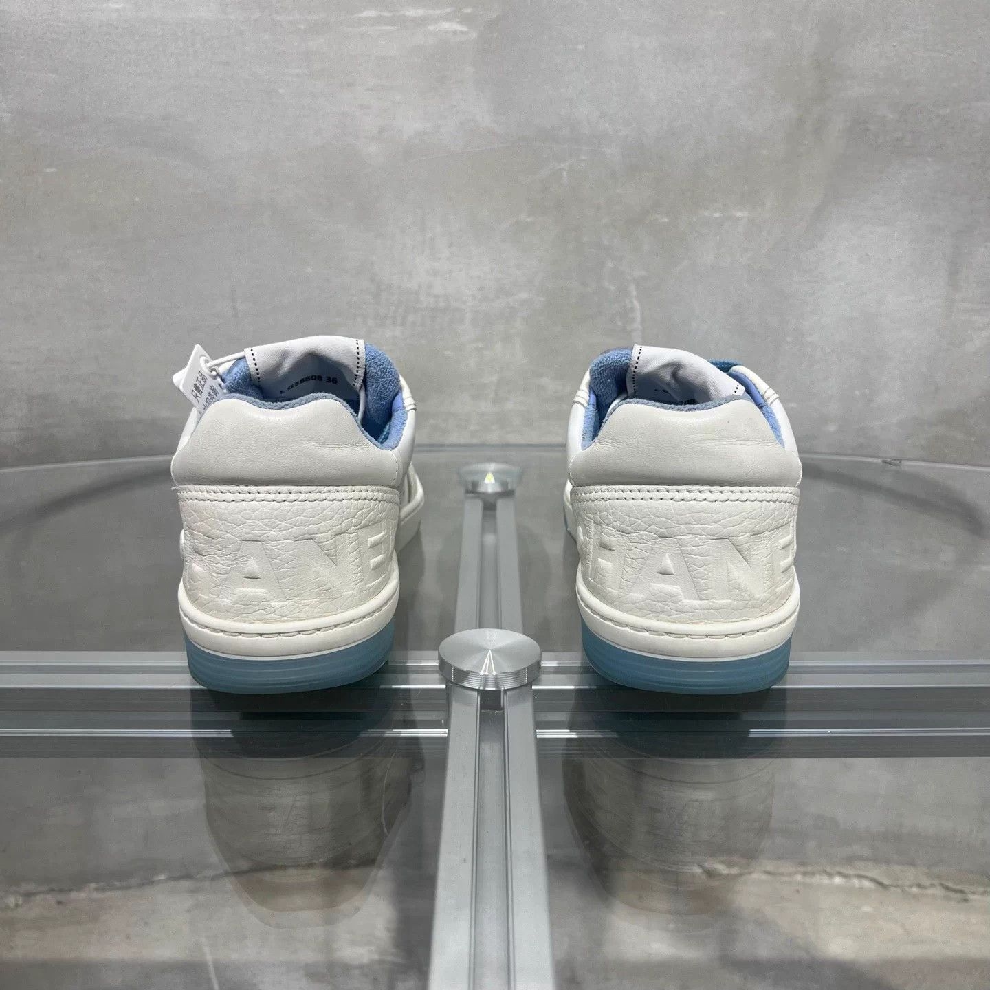 Chanel CHANEL 22P White Blue Sneakers Women's 36 Size US 5 / IT 35 - 6 Thumbnail