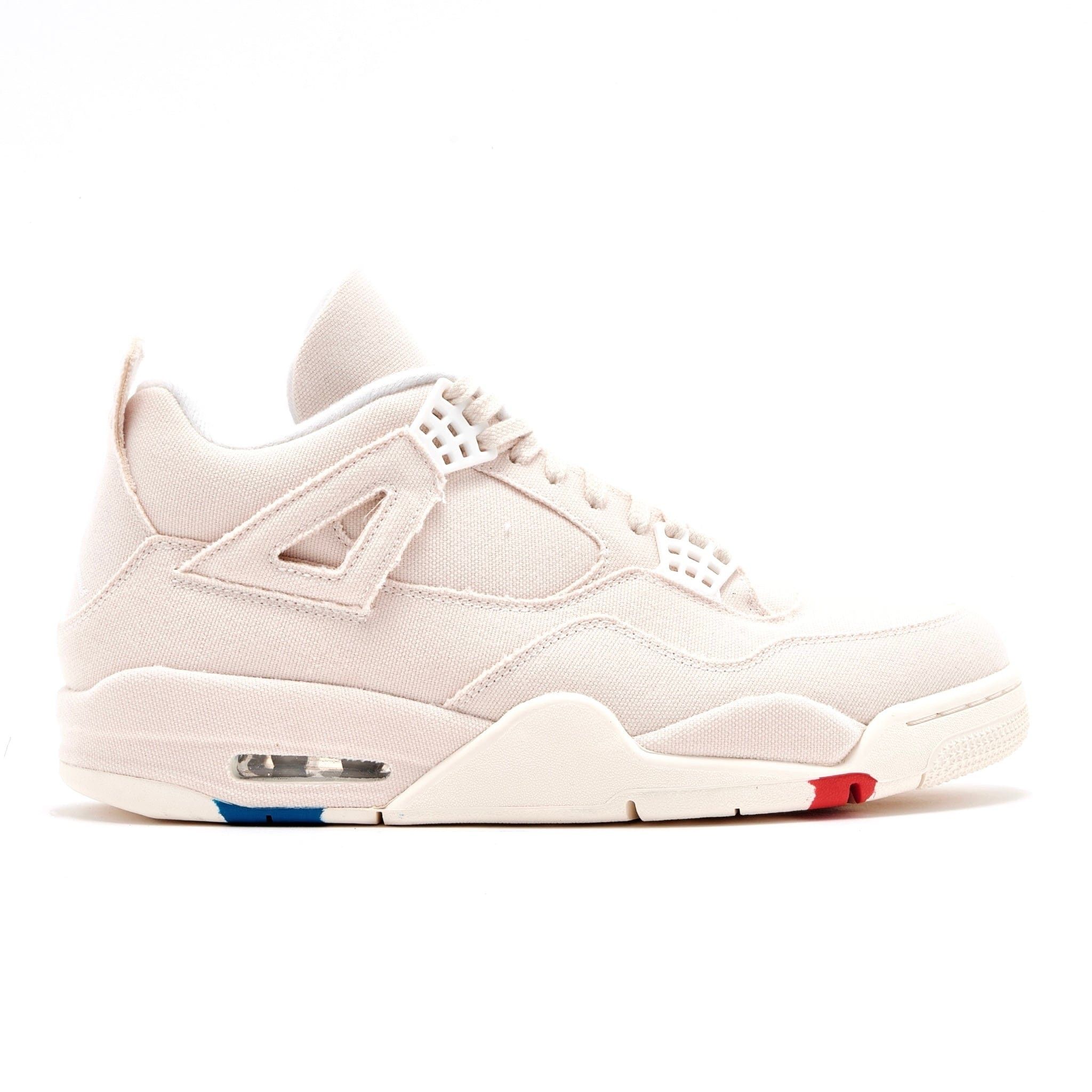 4 Retro Blank Canvas (W)