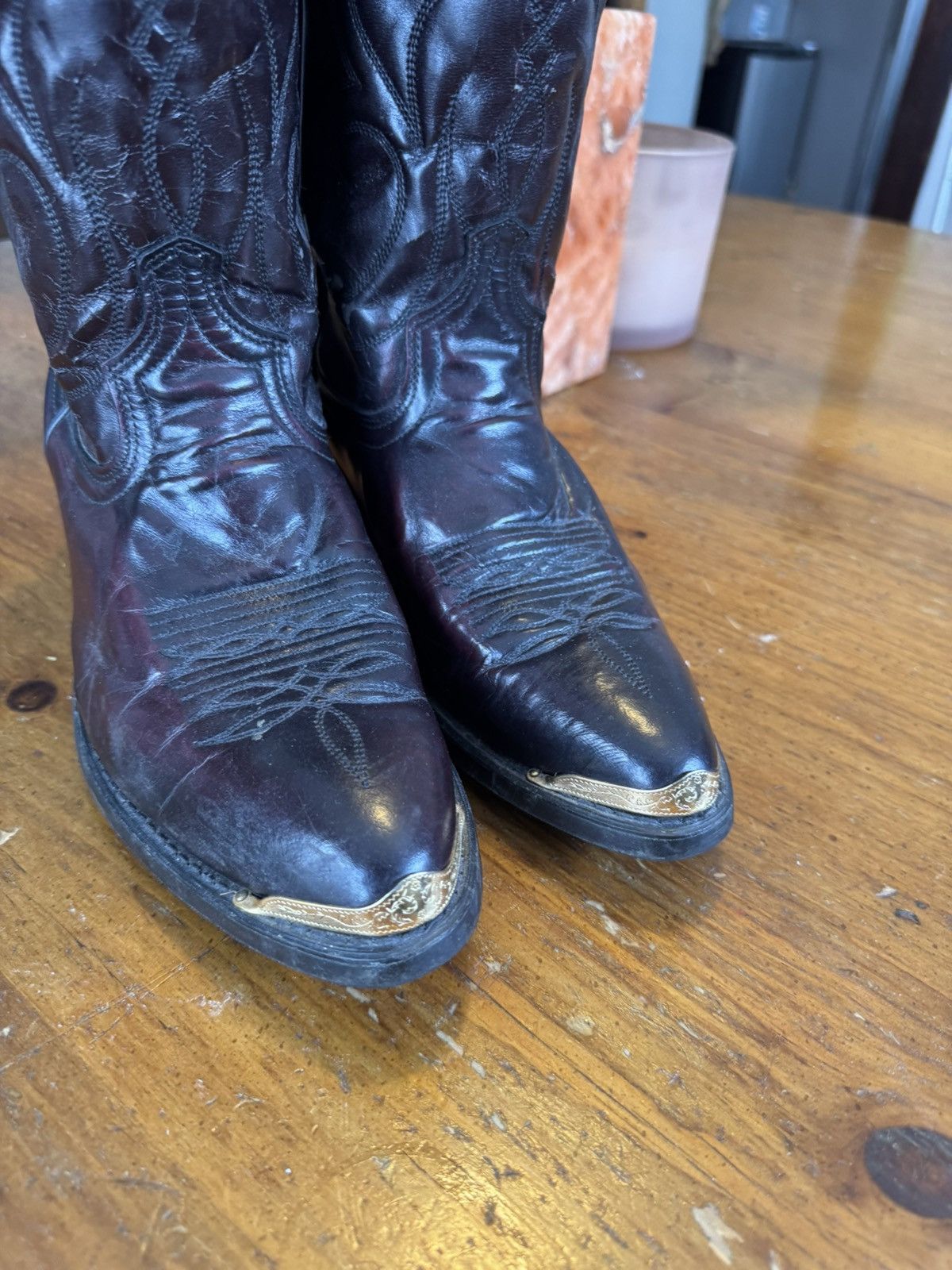 Vintage Vintage Dark Red Cowboy Boots W/ Gold Metal Accents Size US 8 / EU 41 - 2 Thumbnail
